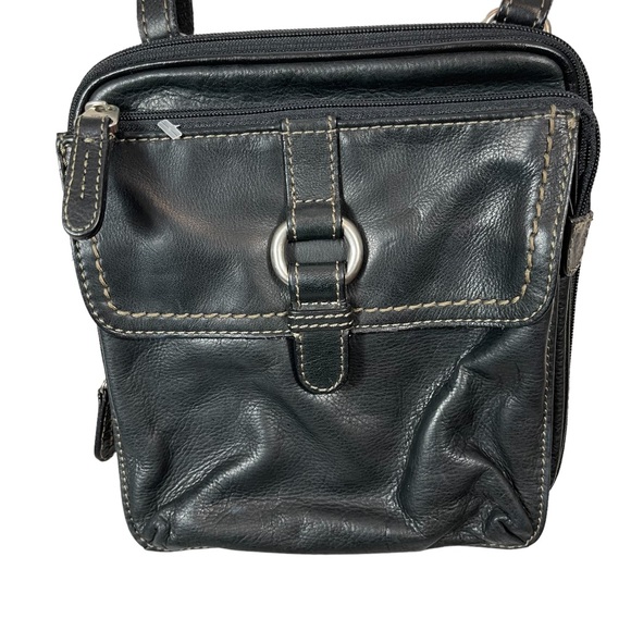 Fossil Handbags - Fossil Womens ZB2840 Black Leather Flap Front Wallet Crossbody Bag